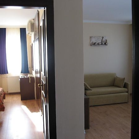 Seaview Suite Hotel Kusadası Esterno foto